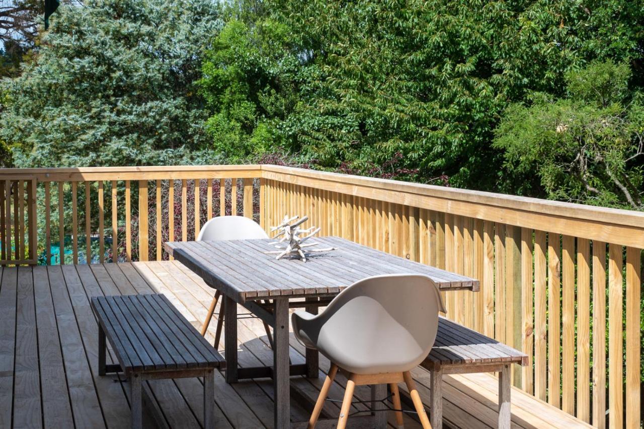 Waitahanui Lake House - Lake Taupo Holiday Home Exterior foto