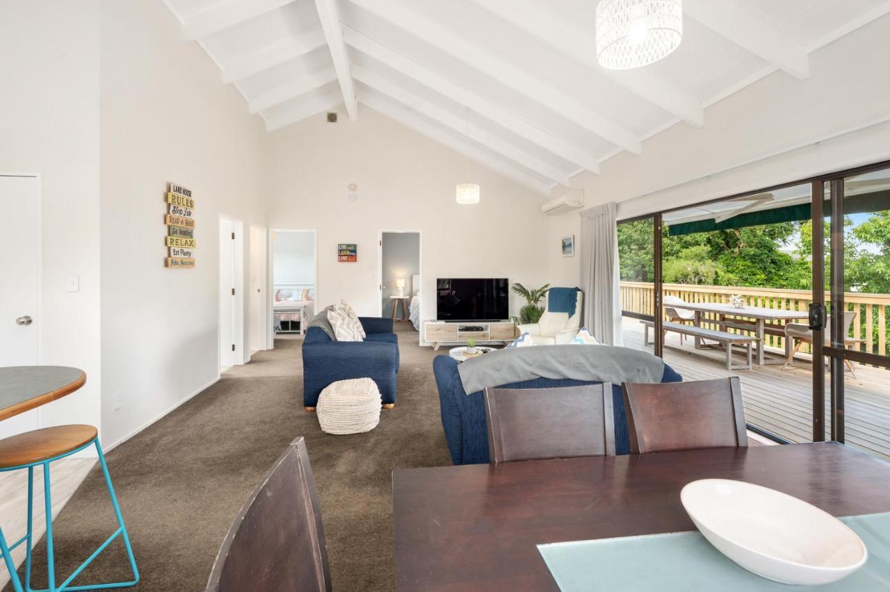 Waitahanui Lake House - Lake Taupo Holiday Home Exterior foto