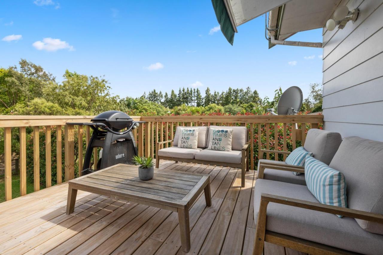 Waitahanui Lake House - Lake Taupo Holiday Home Exterior foto