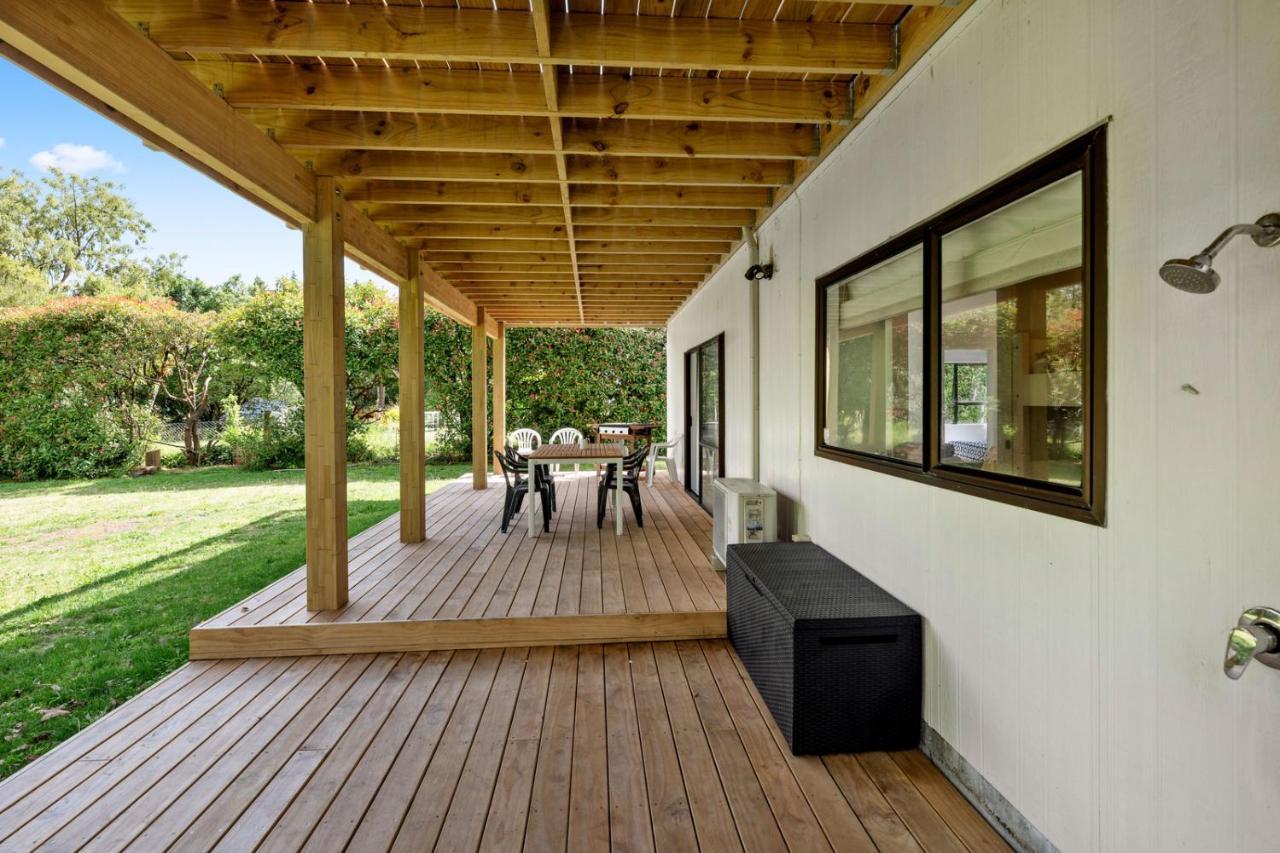Waitahanui Lake House - Lake Taupo Holiday Home Exterior foto