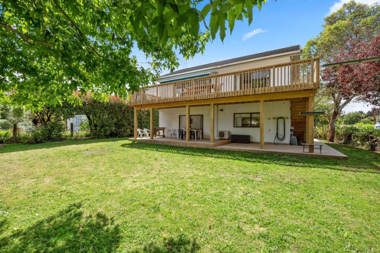 Waitahanui Lake House - Lake Taupo Holiday Home Exterior foto
