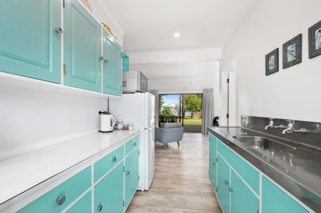 Waitahanui Lake House - Lake Taupo Holiday Home Exterior foto
